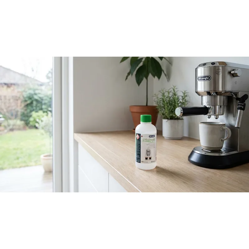 DELONGHI De’Longhi EcoDecalk DLSC202 avkalkning, 200 ml — Miljöbild